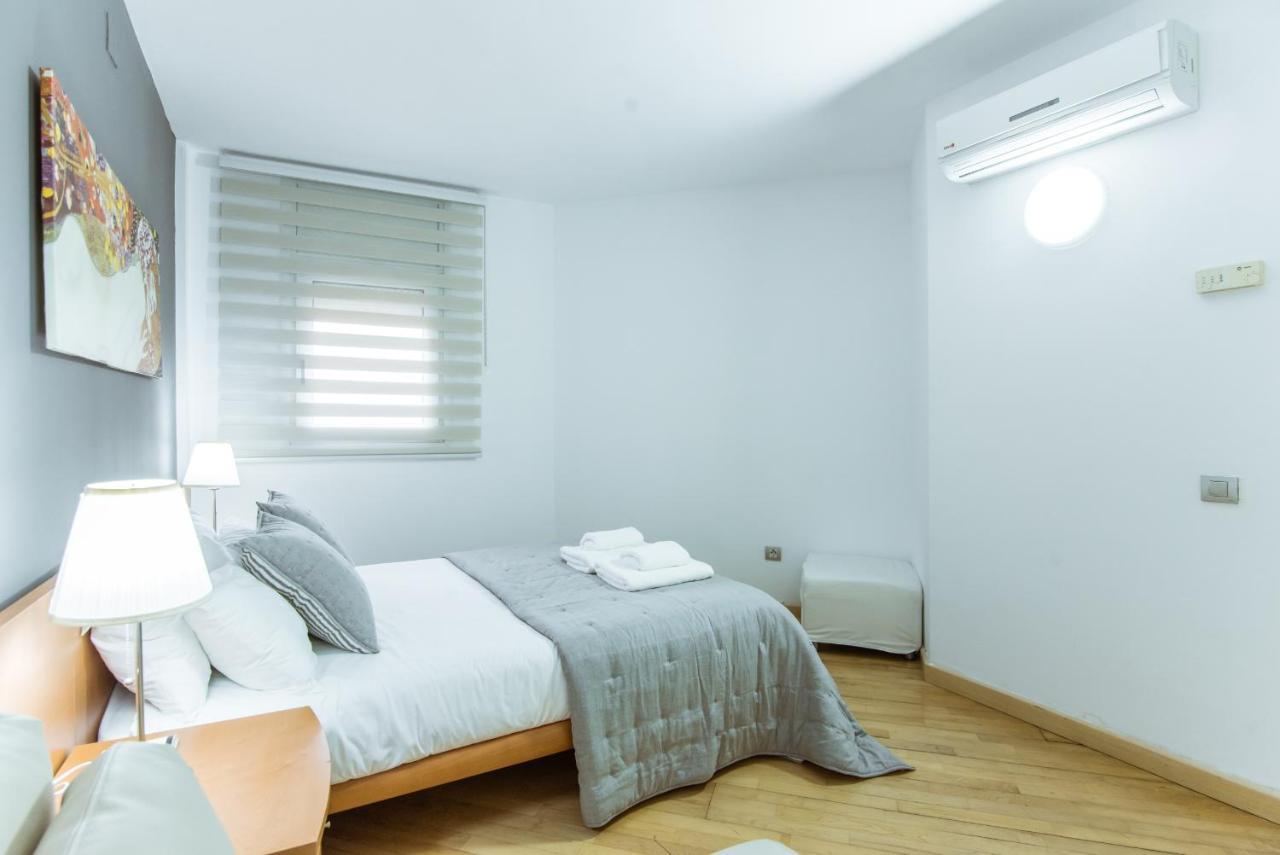 Two Bedroom Townhouse Within 10Min Walk From Beach Barcelona Zewnętrze zdjęcie